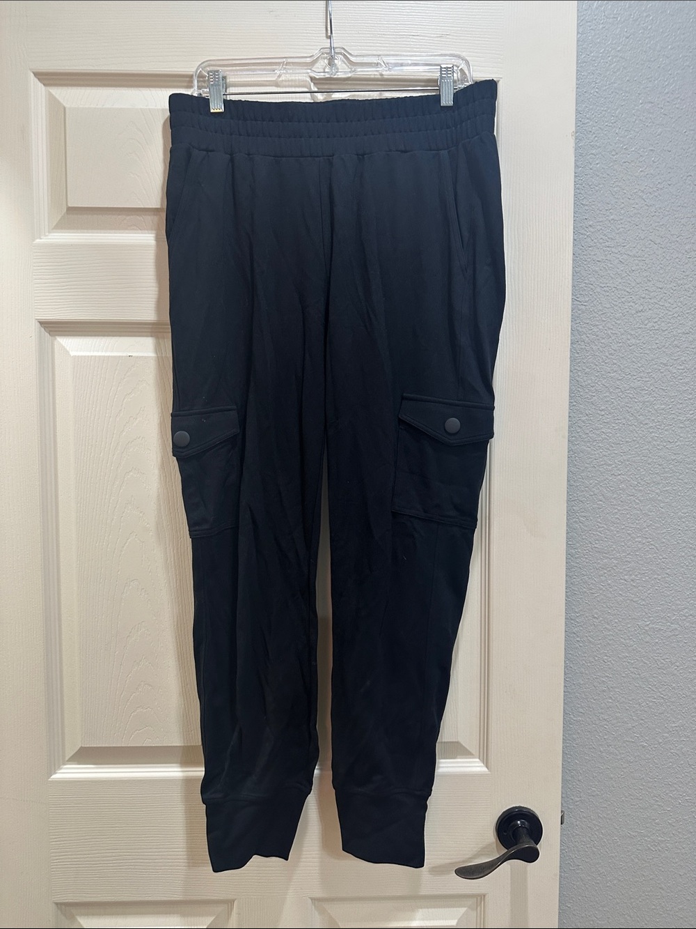 Cabi Black Cargo Jogger Pants - Lightweight Everyday Style